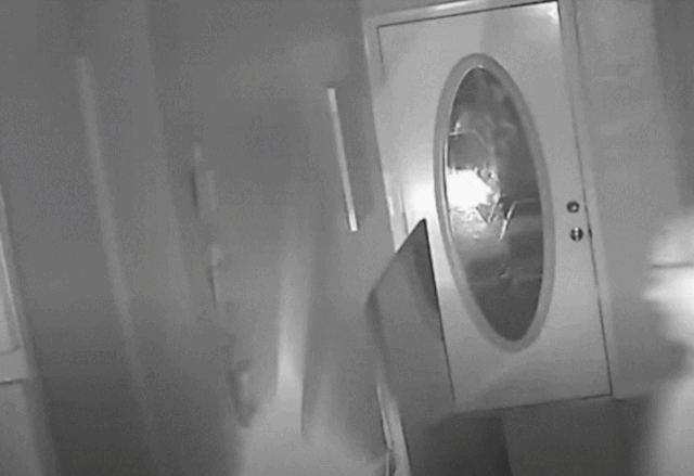 바지 벗고 9살 여자 아이 자는 방에…CCTV에 잡힌 男 정체 [영상]