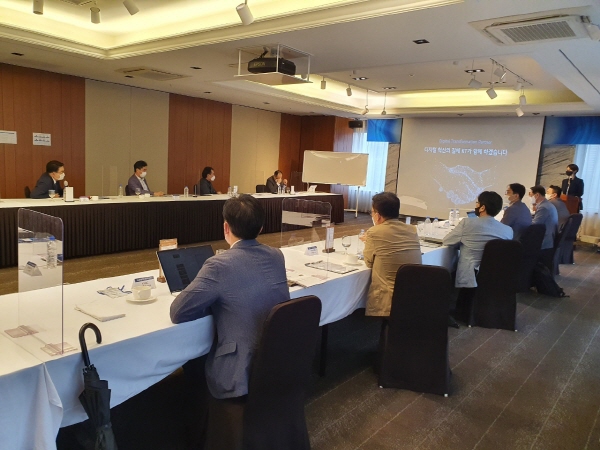 한국중견기업연합회-KMAC, 중견(후보)기업 CEO 및 임원 대상 DX아카데미 3회차 참가자 모집 중