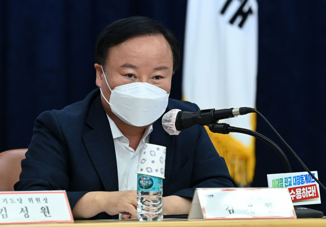 김재원 국민의힘 최고위원이 10월 14일 오전 경기도 수원 장안구 국민의힘 경기도당에서 열린 최고위원회의에서 발언을 하고 있다./권욱 기자