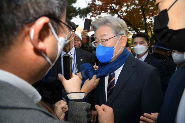 與 추가지원금 실무검토 착수…내년 초 추경 편성할 수도