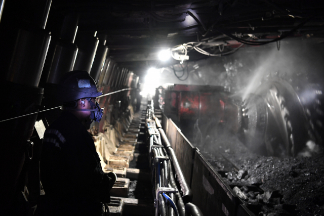 중국 장쑤성 쑤저우의 한 석탄광산에서 석탄이 채굴중이다. /신화연합뉴스