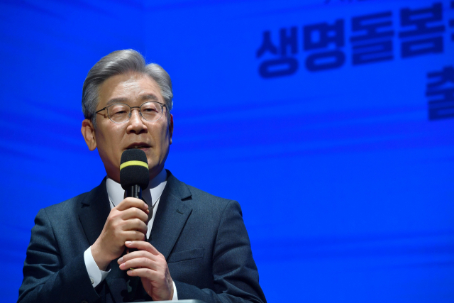 이재명 더불어민주당 대선 후보가 지난 11일 서울 목동 CBS에서 열린 ‘생명돌봄국민운동캠프 출범식’에서 축사를 하고 있다. / 권욱 기자