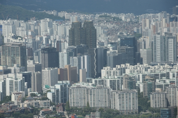 서울 아파트 전경./연합뉴스