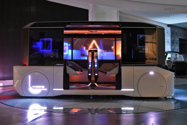 현대모비스, 서울모빌리티쇼서 미래형 '360도 스크린' 출격