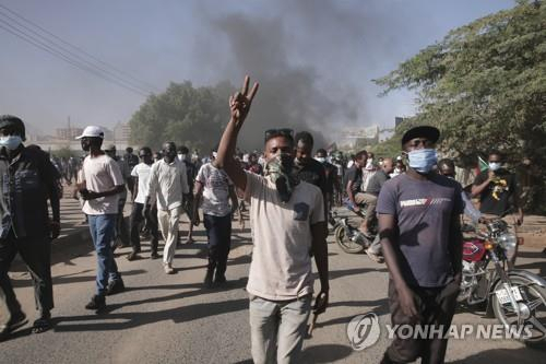 수단 군부 쿠테타 함독 총리와 정치적 합의