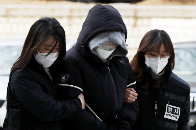 3살 아들 마구 때려 숨지게 한 30대 어머니 구속…“범죄혐의 소명·도망 염려”