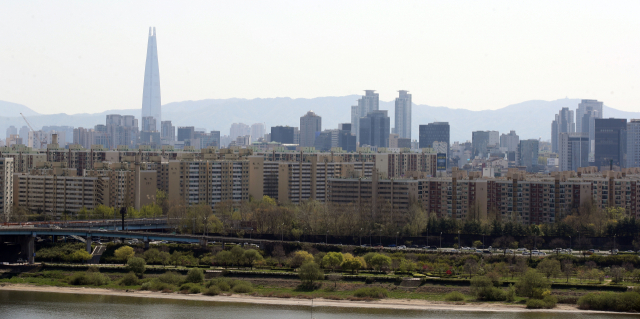 서울 강남구 압구정동 일대 아파트 단지 모습 /연합뉴스