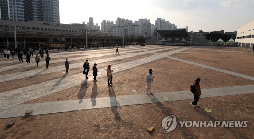 '학교·직장서 집단감염 이어져' 광주 76명·전남 41명 추가 확진