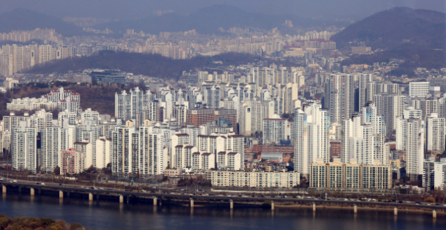 서울 시내 아파트 전경./연합뉴스