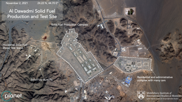미 CNN은 23일(현지 시간) 이 위성사진을 토대로 사우디아라비아의 다와드마 지역에서 탄도미사일 제조 및 연소실험이 진행된 것으로 보인다고 보도했다./AFP연합뉴스