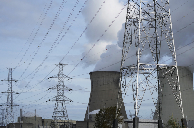 벨기에 도엘에 있는 원자력 발전소의 모습. /AP연합뉴스