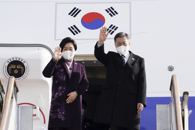 문재인 대통령과 김정숙 여사. /연합뉴스