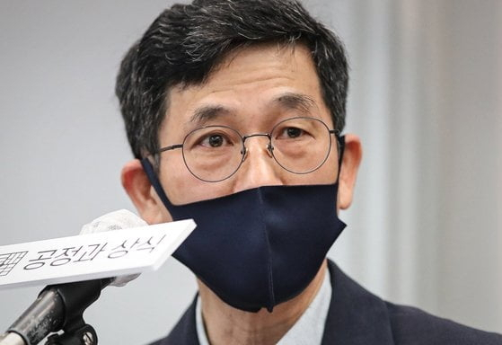 진중권, 정의당 복당…‘조국 사태’로 탈당한지 2년 만