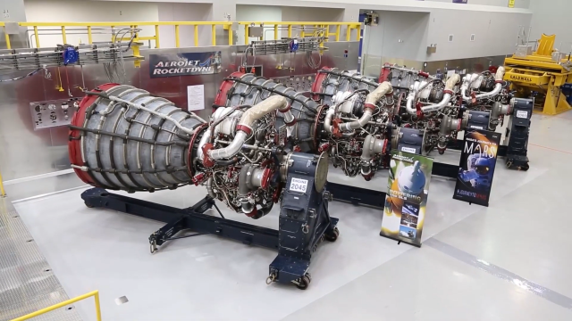 미국 에어로젯로켓다인이 생산한 로켓 엔진의 모습. /에어로젯 로켓다인 유튜브 캡처