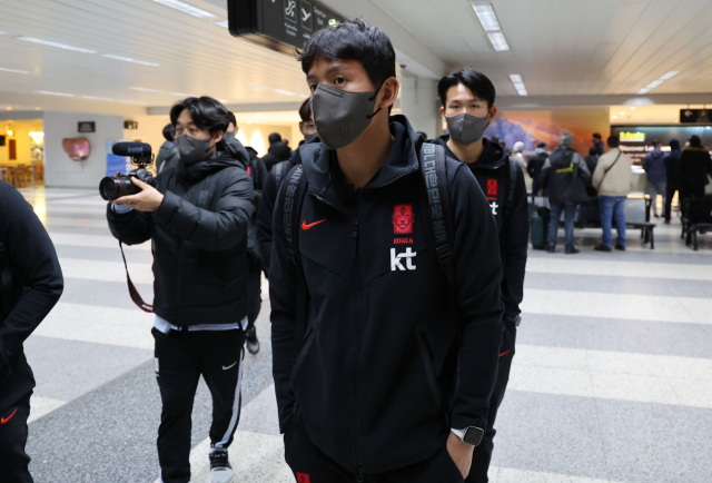 지난 26일 레바논 베이루트 공항 도착 당시의 홍철. /연합뉴스