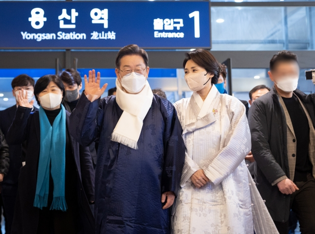 이재명 더불어민주당 대선후보와 아내 김혜경씨/사진=민주당 선대위 제공