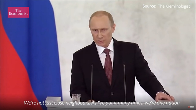 블라디미르 푸틴 러시아 대통령이 한 연설에서 “러시아와 우크라이나는 단순한 이웃 나라가 아니다. 여러 차례 강조했듯 양국은 하나의 국가”라고 말하고 있다. 영국 이코노미스트 유튜브 캡쳐.