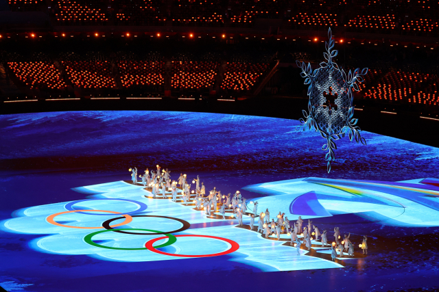 20일 중국 베이징 국립경기장에서 2022 베이징 동계올림픽 폐회식이 시작되고 있다. / 연합뉴스