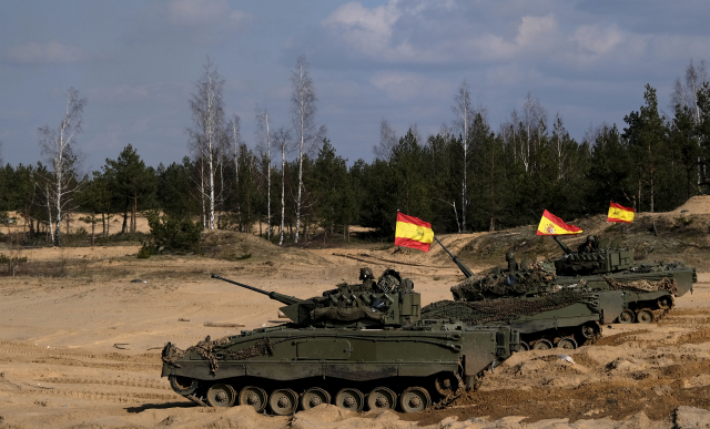 지난 2021년 6월 라트비아에서 북대서양조약기구(NATO)의 훈련이 진행되고 있다. EPA연합뉴스