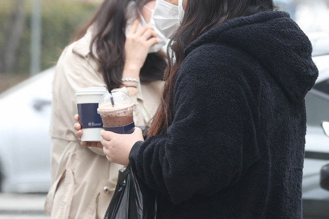 [오늘의 날씨]아침에 쌀쌀했다가 낮에 따뜻…수도권 미세먼지 '나쁨'