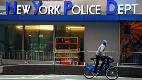 미국 뉴욕경찰(NYPD)의 맨해튼 타임스스퀘어 경찰서. 이 사진은 기사와 직접적인 관련이 없습니다. /로이터 연합뉴스