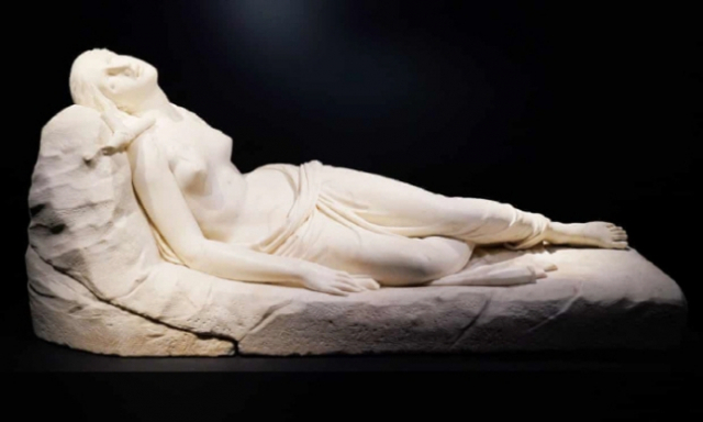 이탈리아 조각가 카노바의 작품으로 알려진 '누운 막달라 마리아(Maddalena Giacente)’ 조각상. 가디언지 홈페이지