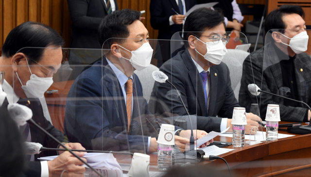 김기현 국민의힘 원내대표가 29일 국회에서 열린 원내대책회의에서 발언하고 있다. /성형주 기자