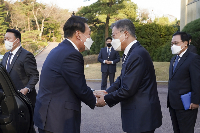 文 '용산시대 협조' 언급에…집무실 이전 '예비비 편성'도 탄력