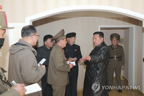 김정은, 평양 송화거리 준공식 참석…별도 발언 無