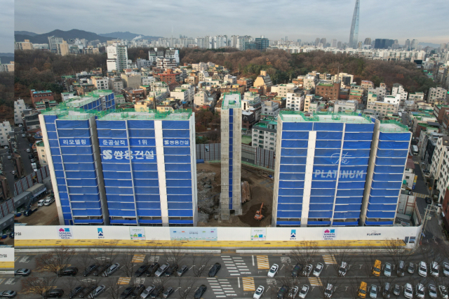 서울 송파구 오금동 ‘오금아남 아파트 리모델링’(송파 더 플래티넘) 사업 공사 현장/사진제공=쌍용건설