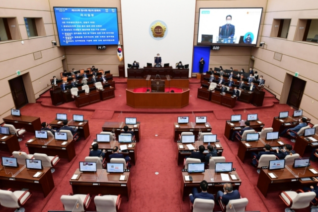 경상남도의회 본회의. 사진 제공=경상남도