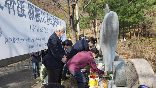 지난 3월 대구 와룡산 선원공원에서 열린 개구리소년 31주기 추모제. /연합뉴스