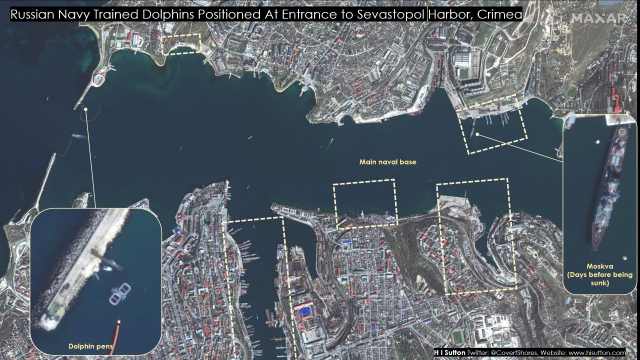 민간 위성업체인 스카이워치 사가 찍은 러시아 해군기지 세바스토폴 항구 방파제 밖의 돌고래용 우리의 모습. USNI 캡처