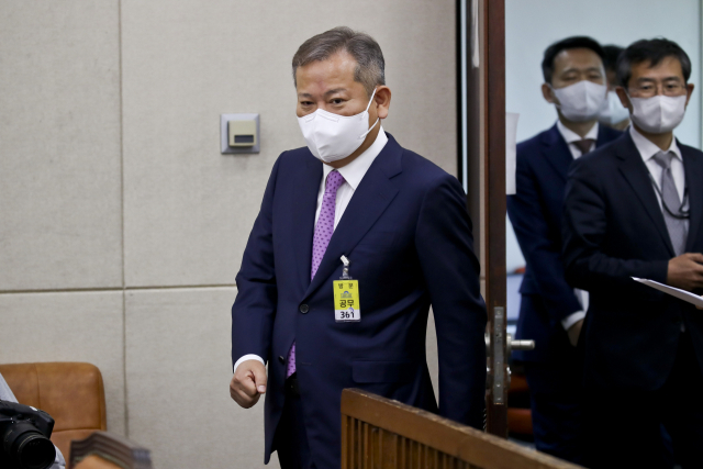 이상민 행정안전부 장관 후보자가 3일 서울 여의도 국회에서 열린 인사청문회에 참석하고 있다. 연합뉴스