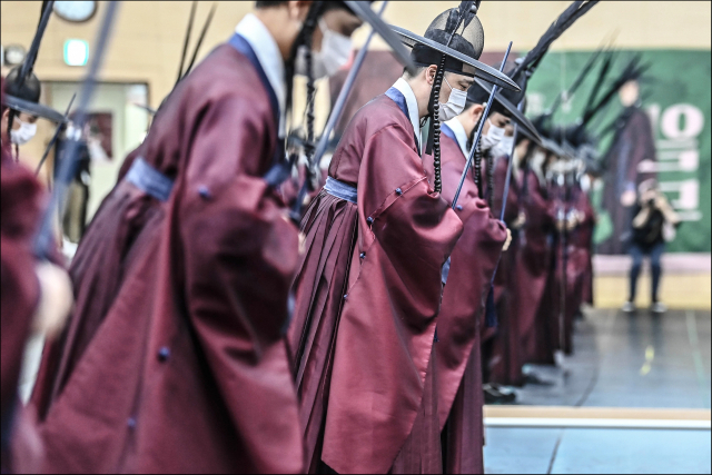 11일 취재진에 일부 공개한 ‘일무’ 1막의 모습. 사진 제공=세종문화회관