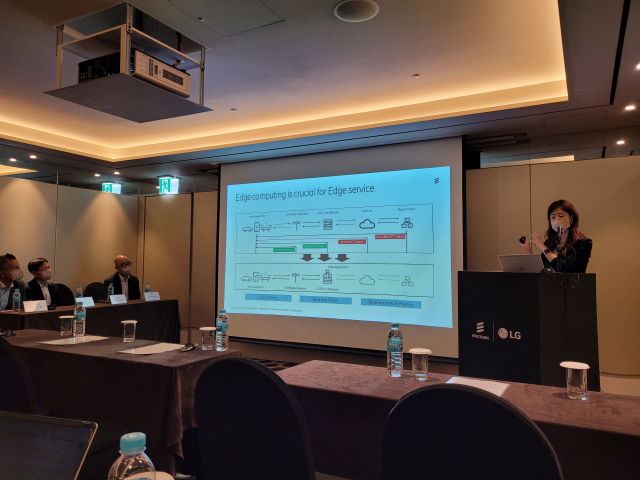 조인숙 에릭슨엘지 상무가 에릭슨엘지의 5G 코어에 대해 설명하고 있다./강도림 기자