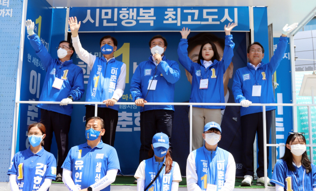 與 압승이냐 野 선전이냐…충남·경기 표심이 가른다