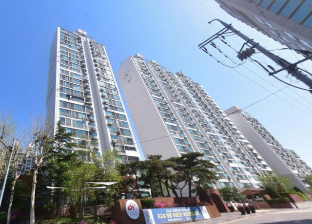 강남구 대치동 현대아파트 전경. 네이버 로드뷰 갈무리