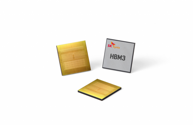 SK하이닉스가 양산을 시작한 고성능 D램 'HBM3' 제품. 사진 제공=SK하이닉스