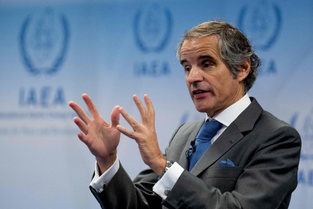라파엘 그로시 국제원자력기구(IAEA) 사무총장이 9일(현지시간) 오스트리아 빈에서 기자회견을 하고 있다./연합뉴스