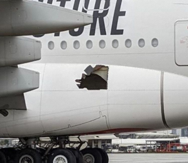 에미레이트항공은 지난 1일(현지시간) 여객기에 구멍이 뚫린 채 14시간 동안 비행했다. 트위터
