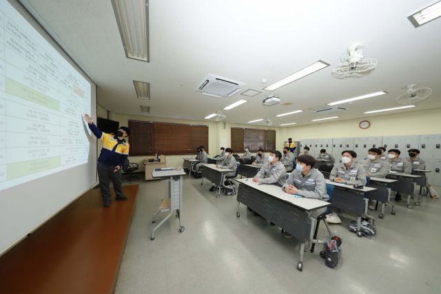 현대중공업그룹 기술교육원 안전관리 교육 장면. 사진제공=현대중공업