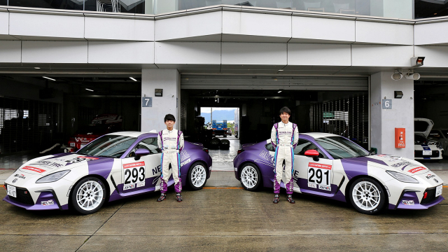 일본에서 열리는 모터스포츠 대회인 ‘TOYOTA GAZOO GR 86/BRZ Cup’ 대회에 출전하는 ‘NEXEN RACING TEAM’의 오카모토 다이치(왼쪽)와 콘도 츠바사 선수./사진제공=넥센타이어