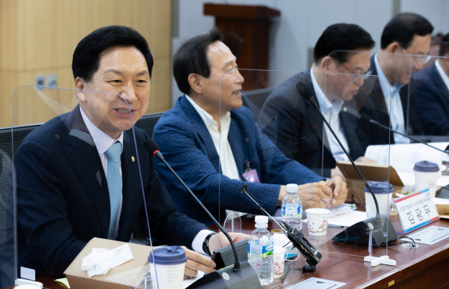 김기현(왼쪽) 국민의힘 의원/성형주 기자