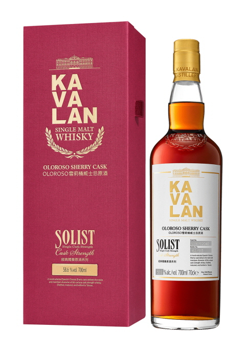 타이완 싱글몰트 위스키 ‘카발란 솔리스트 올로로쏘 쉐리(Kavalan Solist Oloroso Sherry Cask)’ . 사진 제공=골든블루