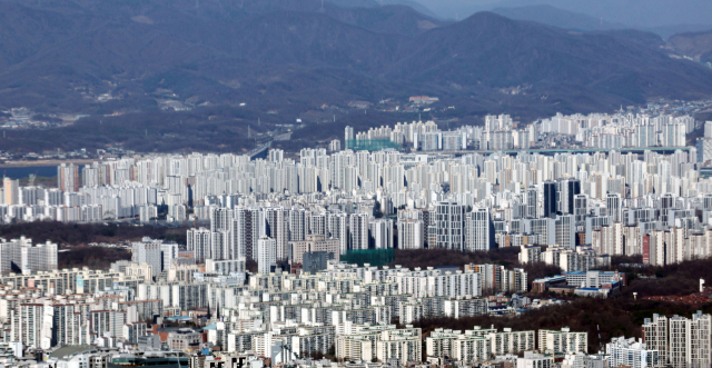 서울 시내 아파트 단지 모습. 연합뉴스