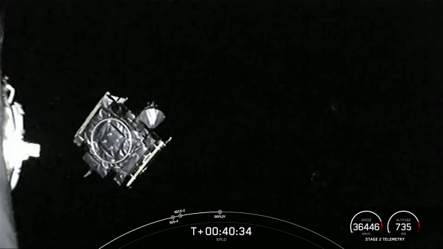 한국 최초의 달 탐사 궤도선 '다누리'가 5일 발사 후 오전 8시 48분(현지 시각 4일 오후 7시 48분) 미국 스페이스X의 발사체(로켓) 팰컨9에으로부터 분리됐다. /스페이스X 유튜브 캡처