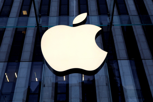 中 제재에 대만산 표기 막는 애플…글로벌 공급망도 불안