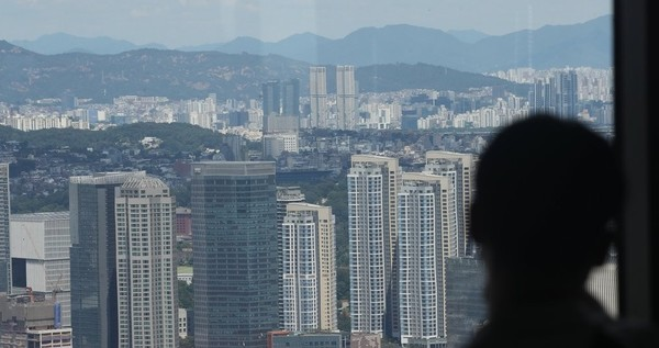 서울 아파트 매수심리 14주 연속 위축…3년 1개월만에 최저