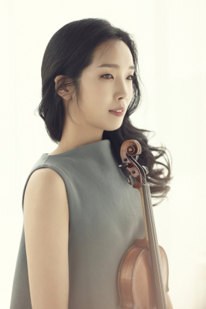 바이올리니스트 박지윤은 2018년부터 라디오프랑스필하모닉 악장으로 재직 중이다. 사진 제공=목프로덕션